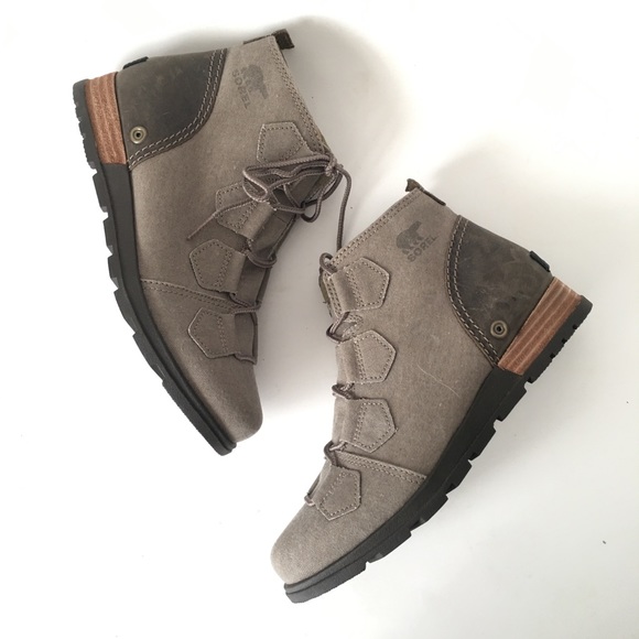 sorel major lace boot